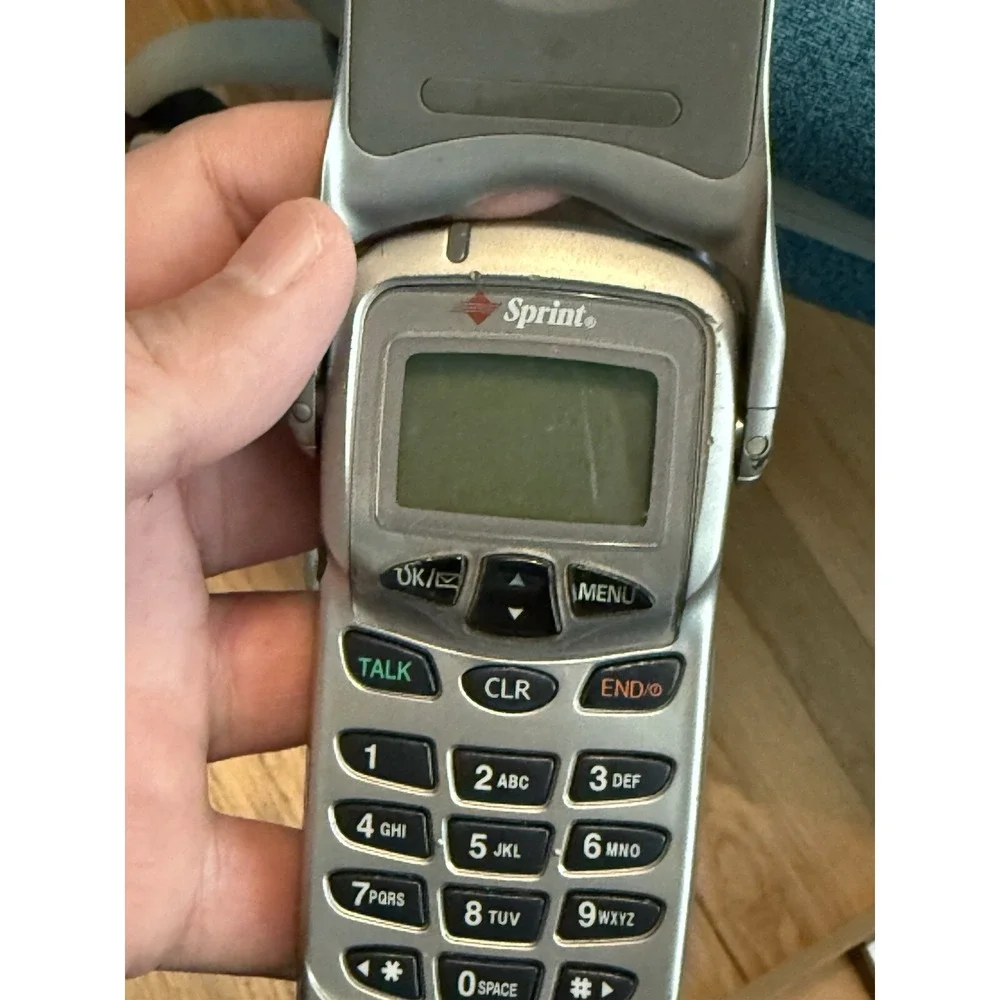 Samsung SCH-3500 Vintage - No Sim Card -‎ Untested, No Power Cord